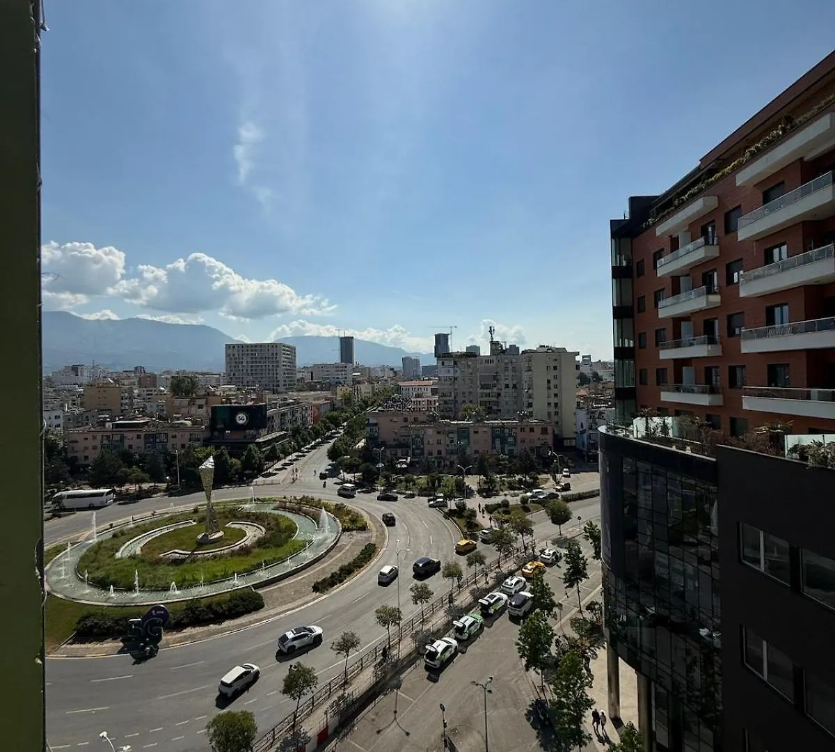 Noemi Apartment Tiran